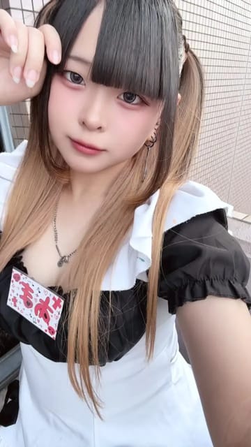 あまのブログ写真「笑い転げた」