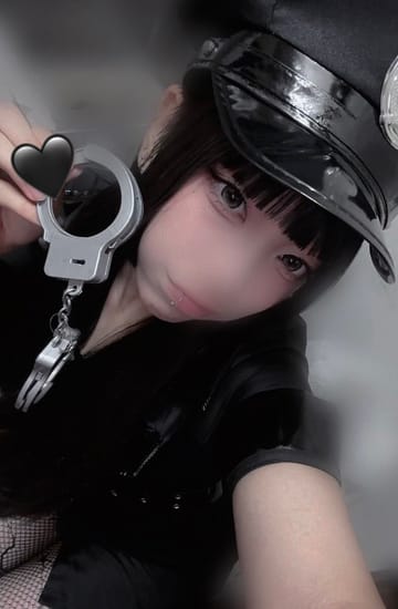 もぐのブログ写真「逮捕しちゃいます🚓🚨👮」